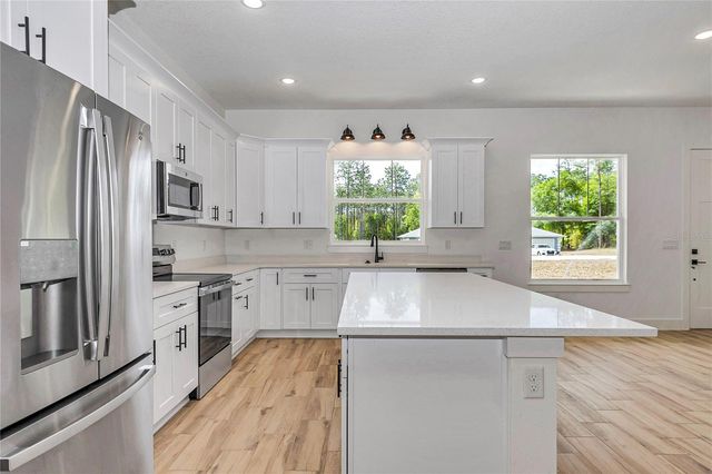 12423 SW 45 STREET, Ocala, FL 34481