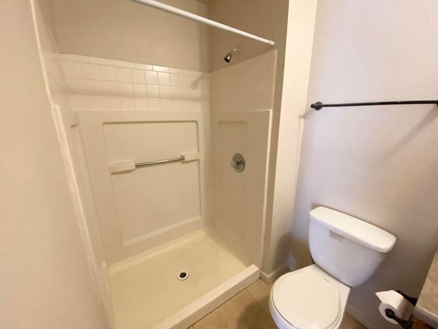 910 11th Avenue NW, Rio Rancho, NM 87144