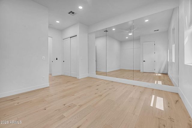 4410 E TURNEY Avenue, Phoenix, AZ 85018
