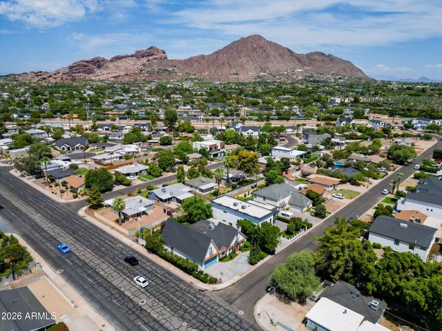 4410 E TURNEY Avenue, Phoenix, AZ 85018