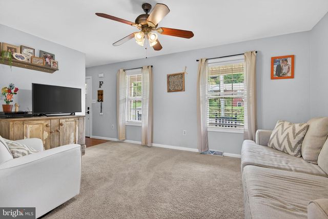 1338 MALLEABLE RD, Columbia, PA 17512