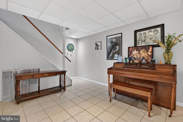 1338 MALLEABLE RD, Columbia, PA 17512