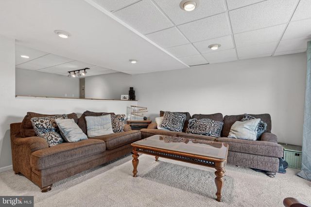 1338 MALLEABLE RD, Columbia, PA 17512