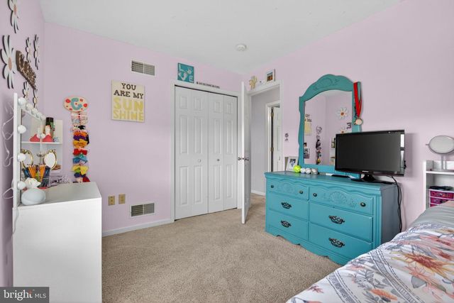 1338 MALLEABLE RD, Columbia, PA 17512