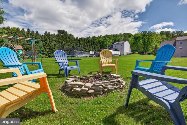 1338 MALLEABLE RD, Columbia, PA 17512