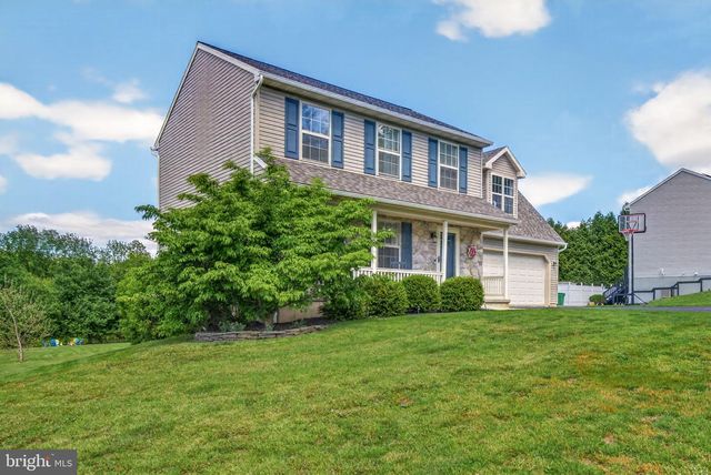 1338 MALLEABLE RD, Columbia, PA 17512