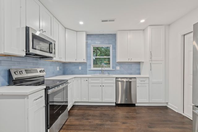 1550 Salisbury Street, Charleston, SC 29407