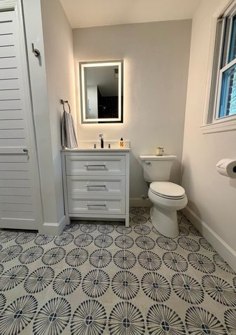 1550 Salisbury Street, Charleston, SC 29407