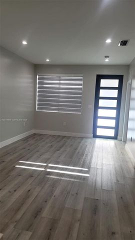 16000 NW 38 Pl, Miami Gardens, FL 33054