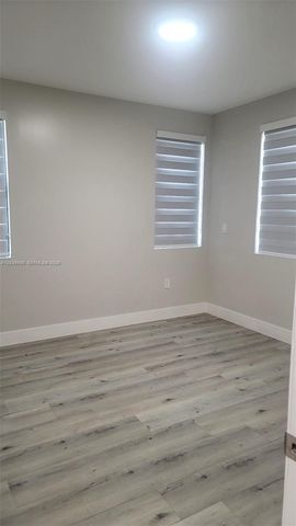 16000 NW 38 Pl, Miami Gardens, FL 33054