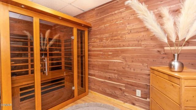 449 Lucerne Way, Gatlinburg, TN 37738
