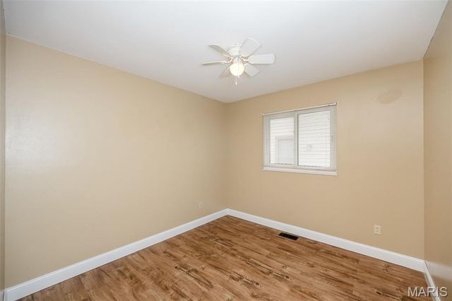 2912 Dividend Park Drive, St Louis, MO 63031