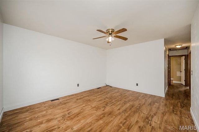 2912 Dividend Park Drive, St Louis, MO 63031