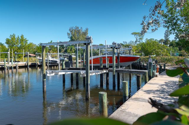 4659 SE Manatee Way, Stuart, FL 34997