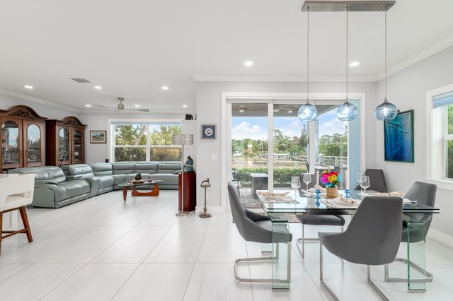 4659 SE Manatee Way, Stuart, FL 34997