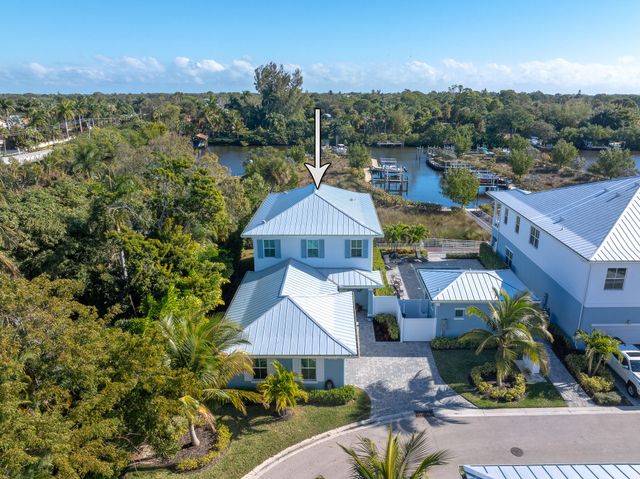 4659 SE Manatee Way, Stuart, FL 34997