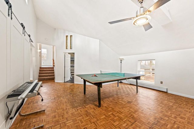 727 E Madison STREET, Oconomowoc, WI 53066