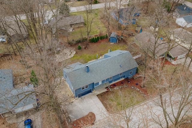 727 E Madison STREET, Oconomowoc, WI 53066