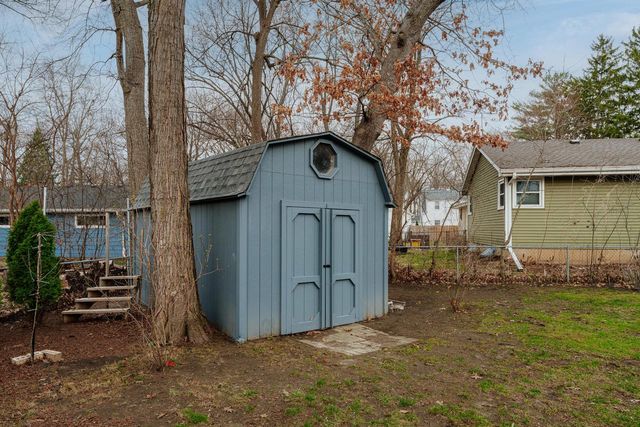 727 E Madison STREET, Oconomowoc, WI 53066