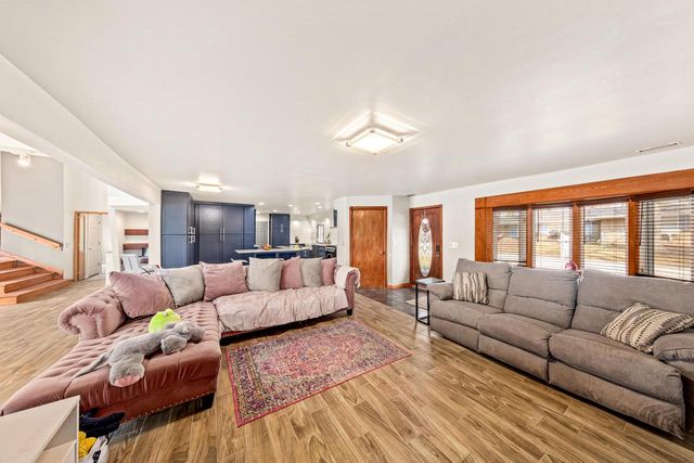 727 E Madison STREET, Oconomowoc, WI 53066