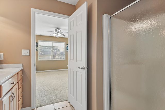 15407 Hammontree Drive, Urbandale, IA 50323