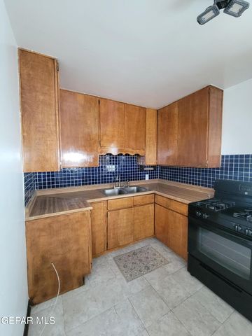 3821 PORTER Avenue, El Paso, TX 79930