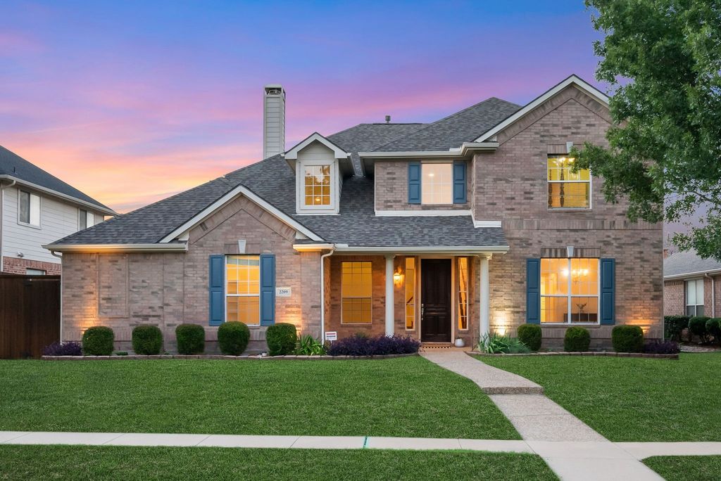 2209 Windy Ridge Court, Plano, TX 75025