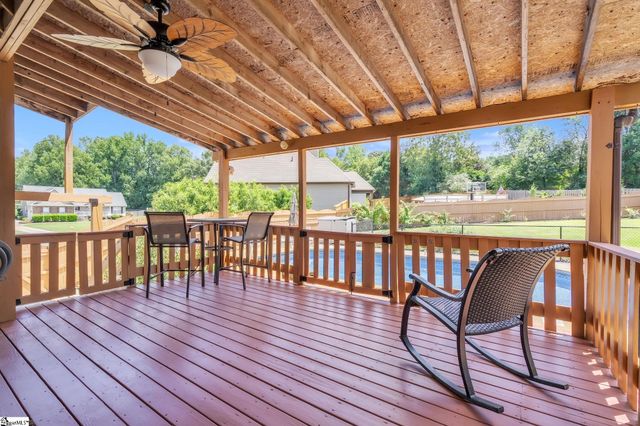 356 Garnet Valley Drive, Inman, SC 29349