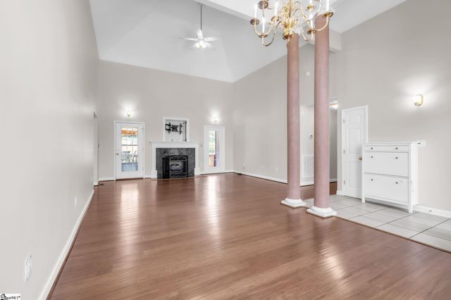 356 Garnet Valley Drive, Inman, SC 29349