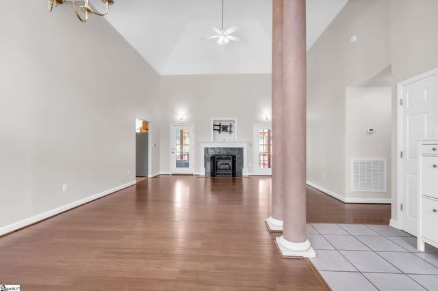 356 Garnet Valley Drive, Inman, SC 29349