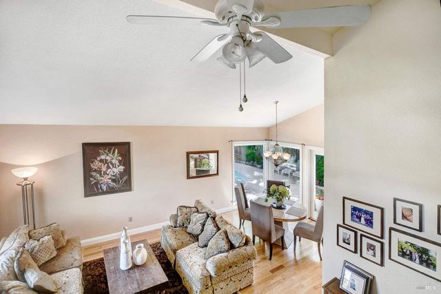 510 Mitchell Way, Sonoma, CA 95476