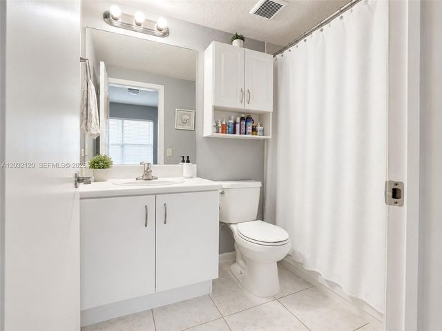 7326 Collins Avenue 203, Miami Beach, FL 33141
