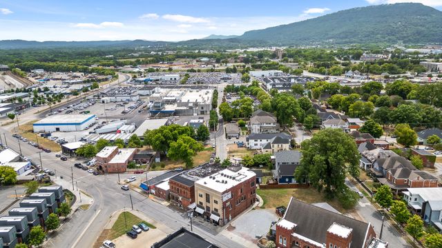 1617 Rossville Avenue 2c, Chattanooga, TN 37408