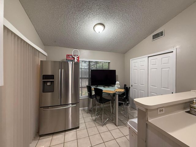 13025 MEADOWBREEZE Drive, Wellington, FL 33414