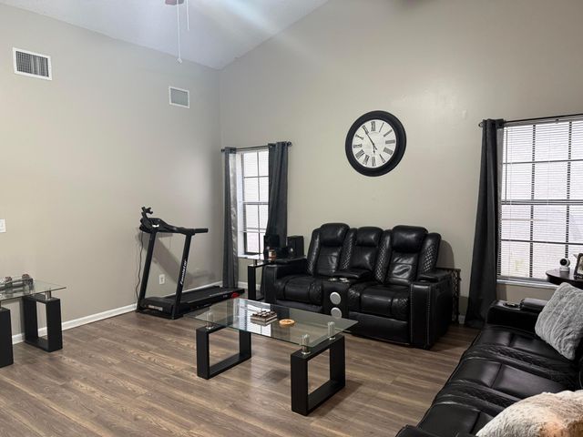 13025 MEADOWBREEZE Drive, Wellington, FL 33414