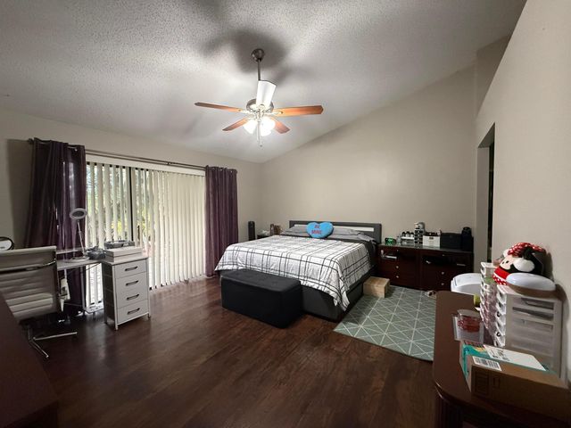 13025 MEADOWBREEZE Drive, Wellington, FL 33414