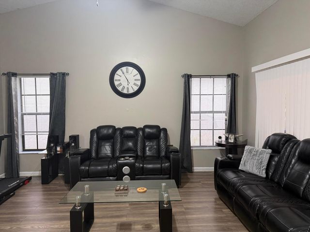 13025 MEADOWBREEZE Drive, Wellington, FL 33414