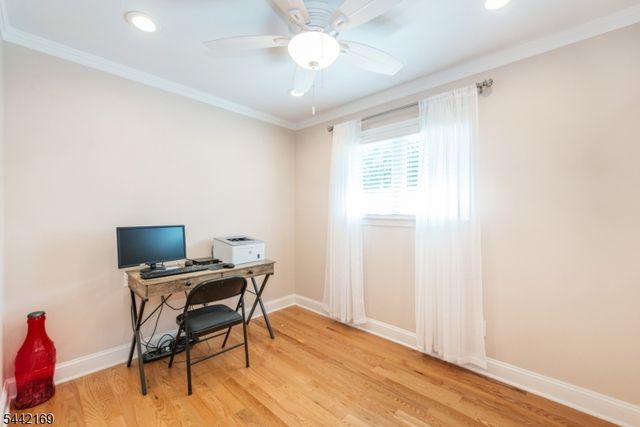 226 Winifred Dr, Totowa Boro, NJ 07512