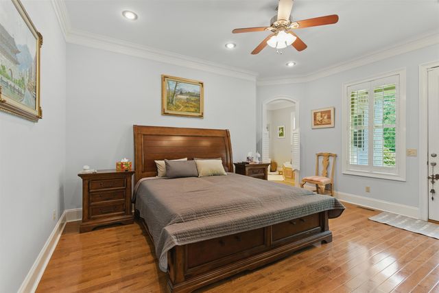 115 MEADOWBROOK DR, Bolivar, TN 38008