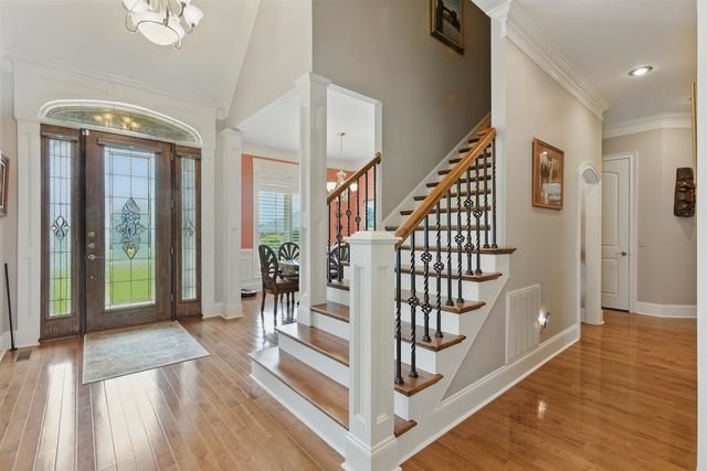 115 MEADOWBROOK DR, Bolivar, TN 38008