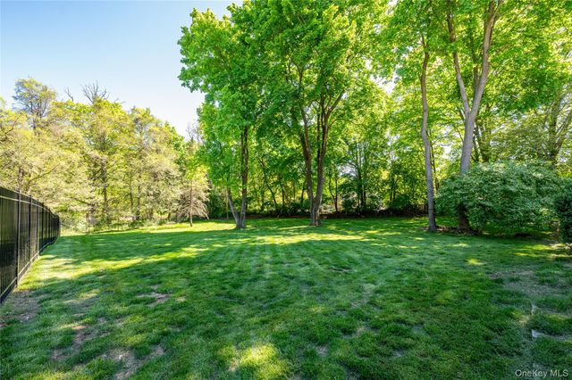 469 Taconic Road, Greenwich, CT 06831