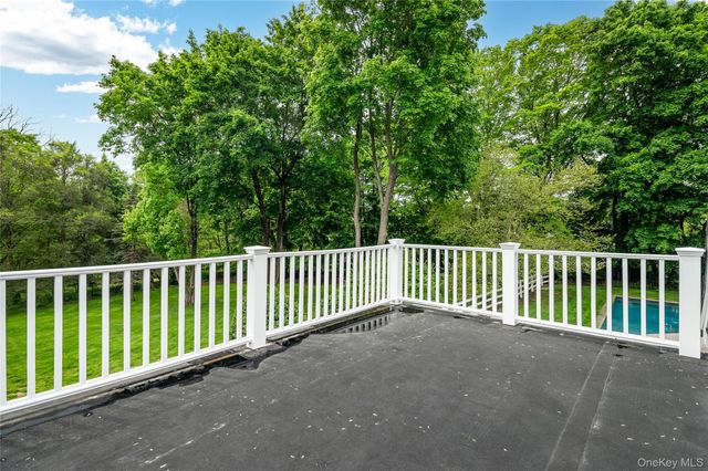469 Taconic Road, Greenwich, CT 06831