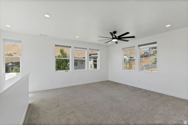 1924 W OAKRIDGE DR, Lehi, UT 84048