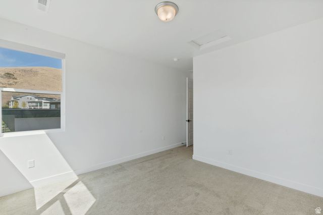 1924 W OAKRIDGE DR, Lehi, UT 84048