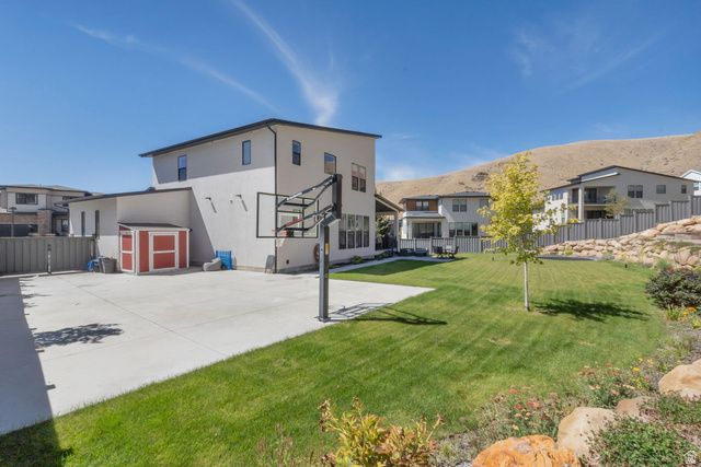 1924 W OAKRIDGE DR, Lehi, UT 84048