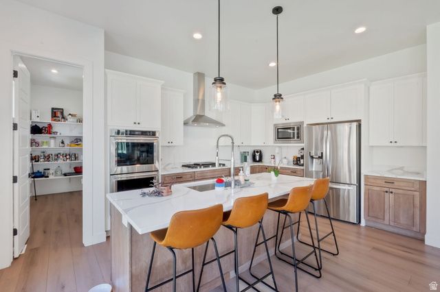 1924 W OAKRIDGE DR, Lehi, UT 84048