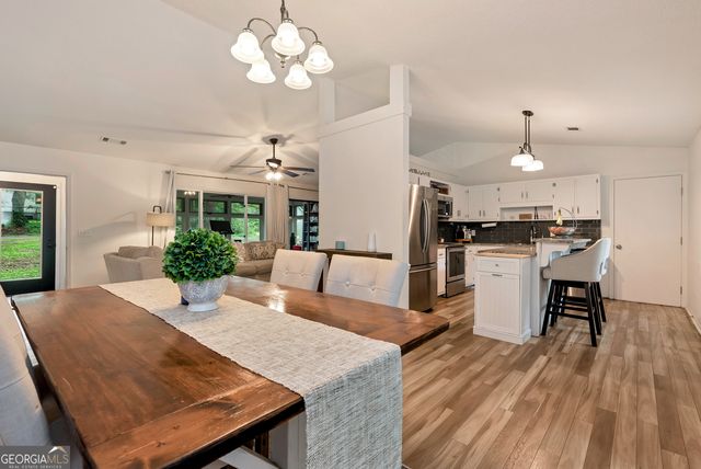 5045 Red Oak Lane, Gainesville, GA 30506
