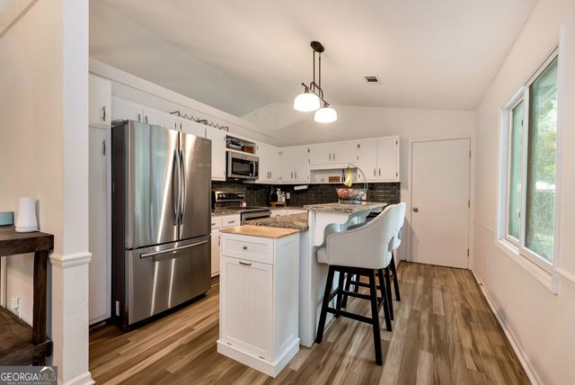 5045 Red Oak Lane, Gainesville, GA 30506