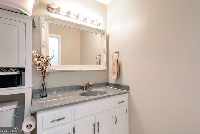 5045 Red Oak Lane, Gainesville, GA 30506