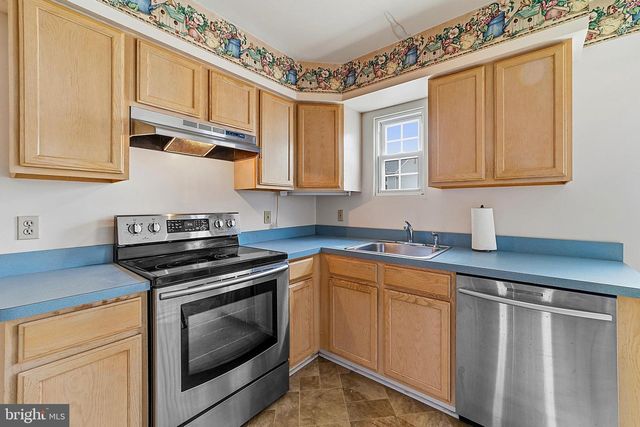 1934 COLONIAL DR, Croydon, PA 19021